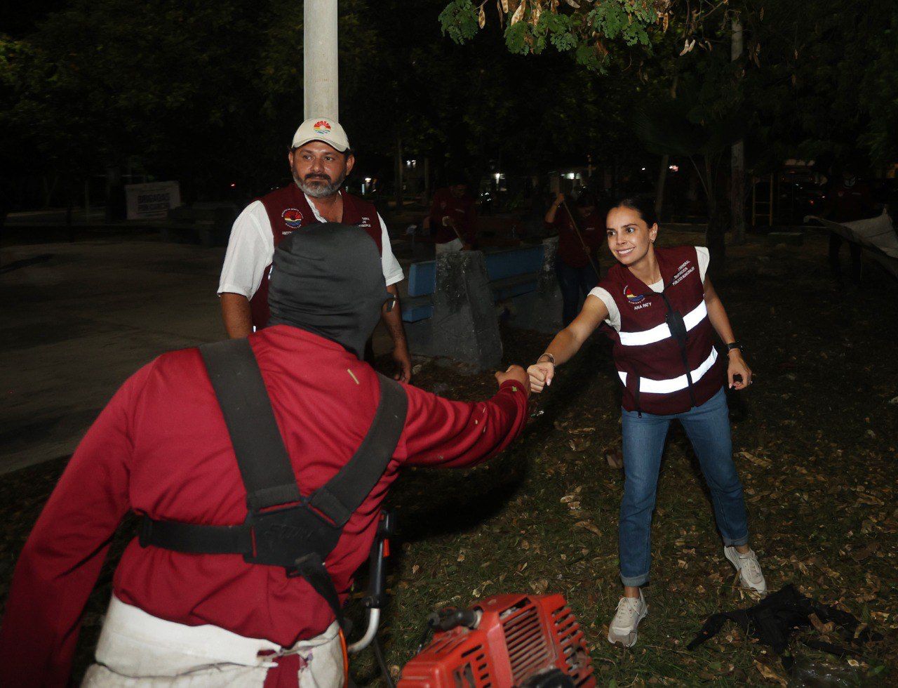 uploads/6/32/01 (183).Jpeg